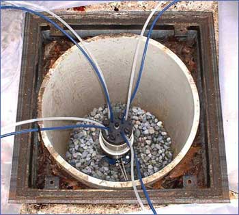 Waterloo Multilevel System Wellhead Manifold solinst waterloo sysyem flexibility waterloo multilevel system bedrock applications overburden applications groundwater groundwater monitoring multiple discrete zone monitoring waterloo systems image